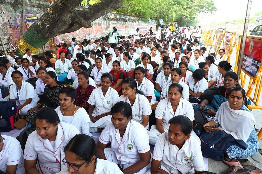 செவிலியர்கள் போராட்டம்