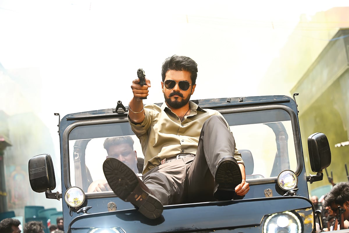 ஜனநாயகன்: `இது ஒன்னும் புதுசு இல்லை.! - விஜய் படங்களும் சந்தித்த சிக்கல்களும்!