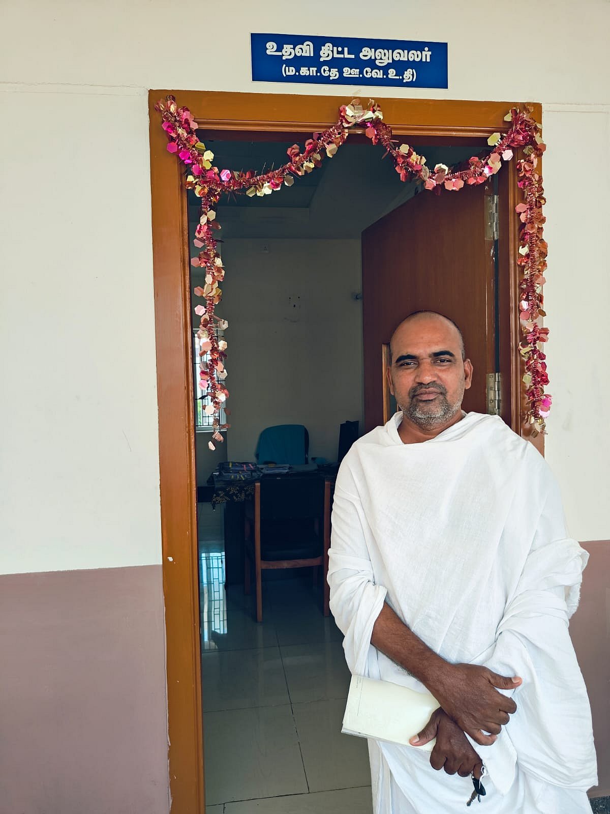 `இன்றைக்கு-அரசியல்-வியாபாரமாக-மாறிவிட்டது..!---சமூக-மாற்றத்திற்காகச்-சுழலும்-காந்த