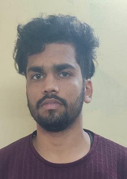 சென்னை: நர்ஸ் குளிப்பதை வீடியோ எடுத்த ரூம்பாய்; லாட்ஜில் நடந்த அதிர்ச்சி சம்பவம்! - கைதுசெய்த போலீஸ்