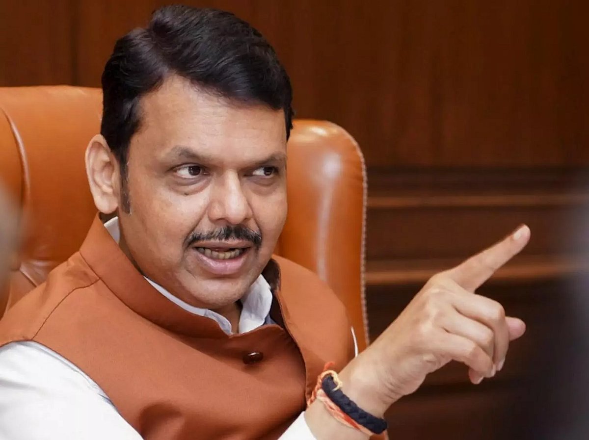 மகாராஷ்டிரா: உள்ளாட்சி தேர்தல்; பதவிக்காக ஒவைசி கட்சியுடன் கூட்டணி அமைத்த பாஜக- பட்னாவிஸ் எதிர்ப்பு!