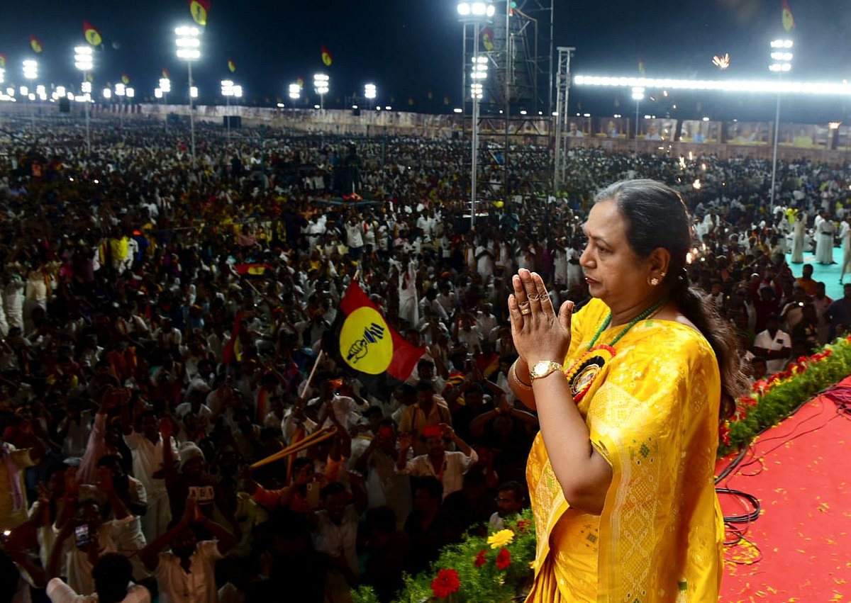 தேமுதிக பொதுச் செயலாளர் பிரேமலதா