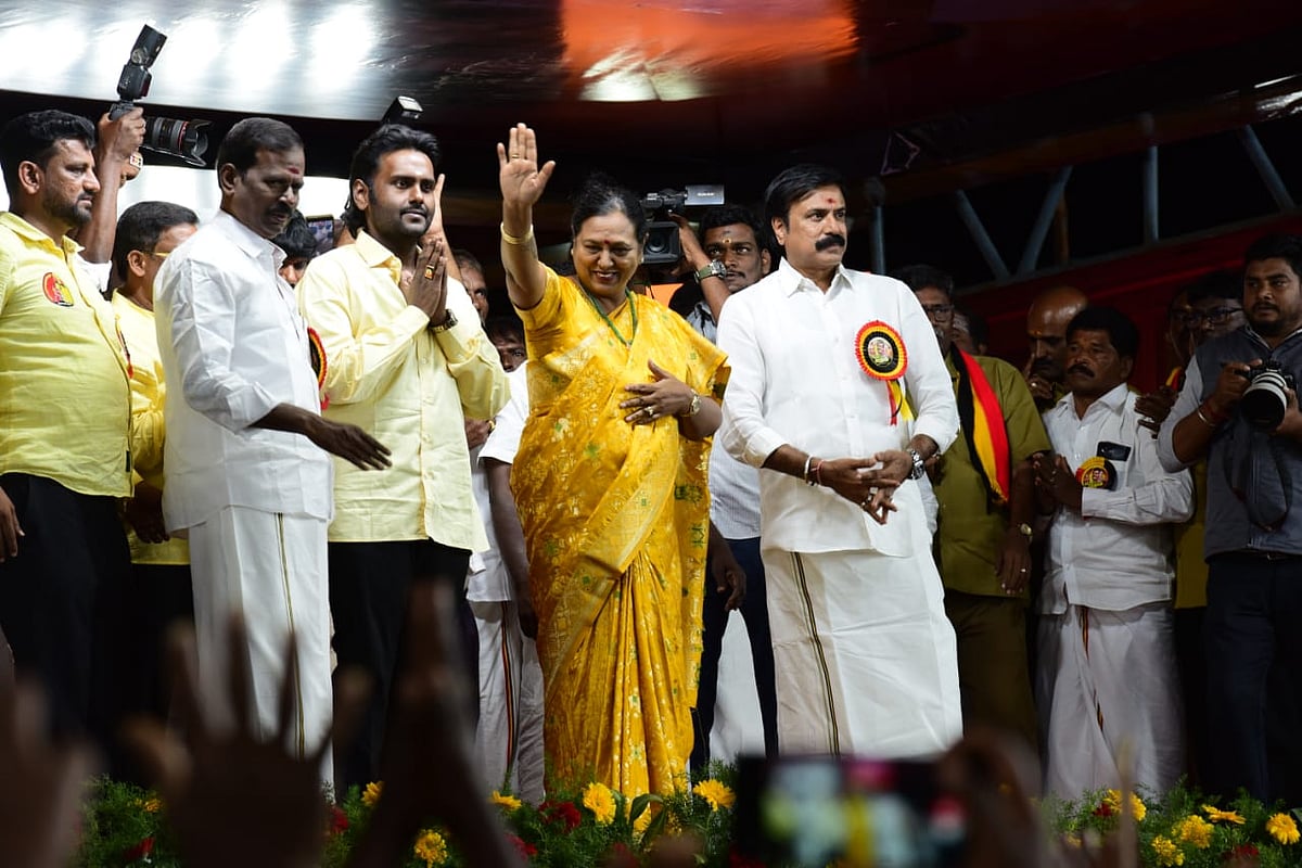 தேமுதிக பொதுச் செயலாளர் பிரேமலதா