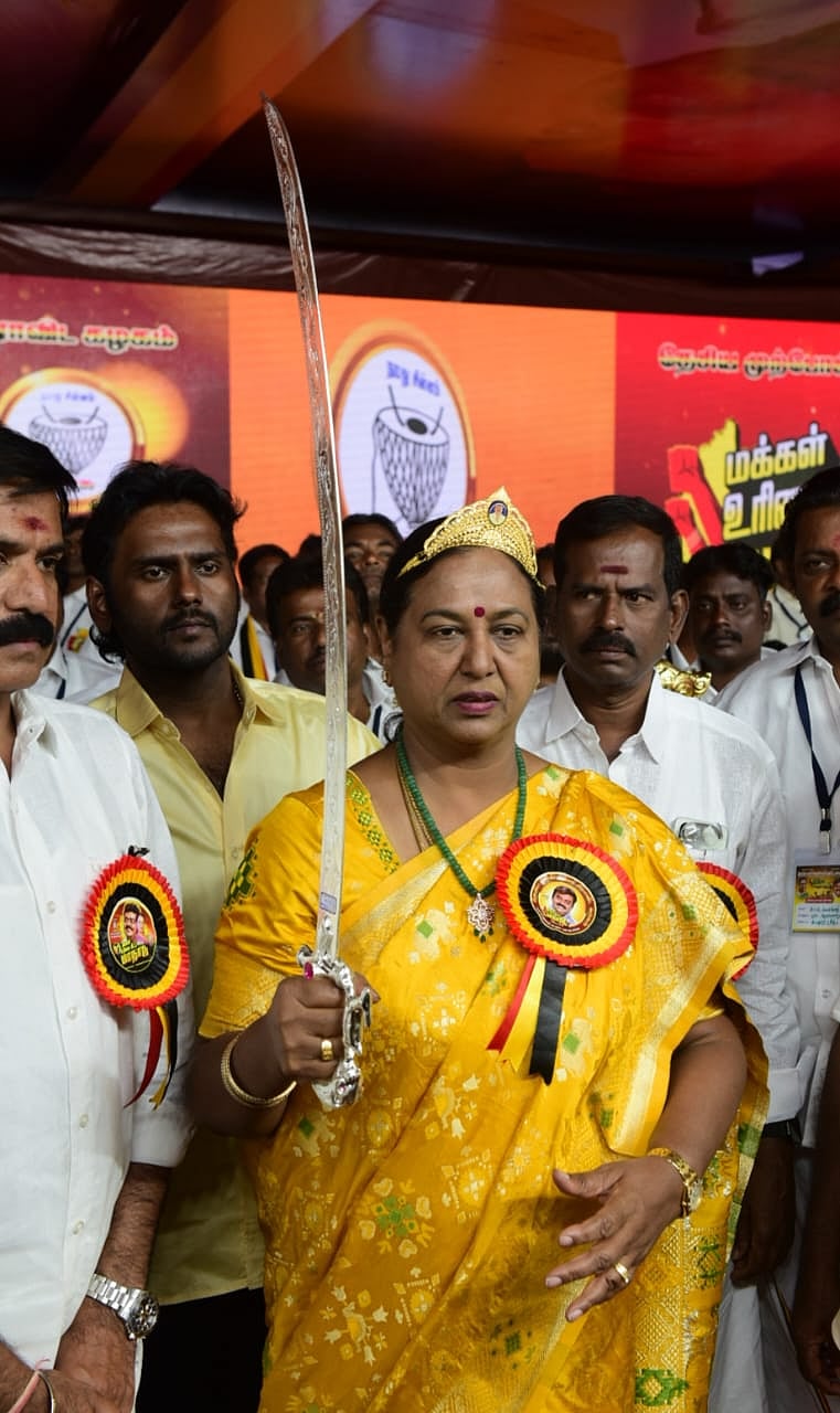 தேமுதிக பொதுச் செயலாளர் பிரேமலதா