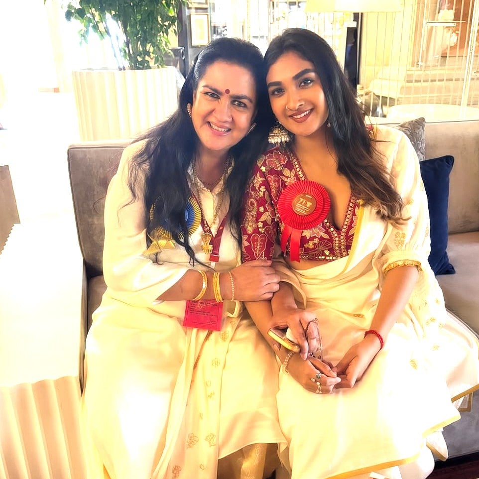 அம்மா-அதை-நினைவூட்டியிருக்கிறார்!---நடிகை-ஊர்வசியின்-மகள்-தேஜலக்&zwnj;ஷ்மி