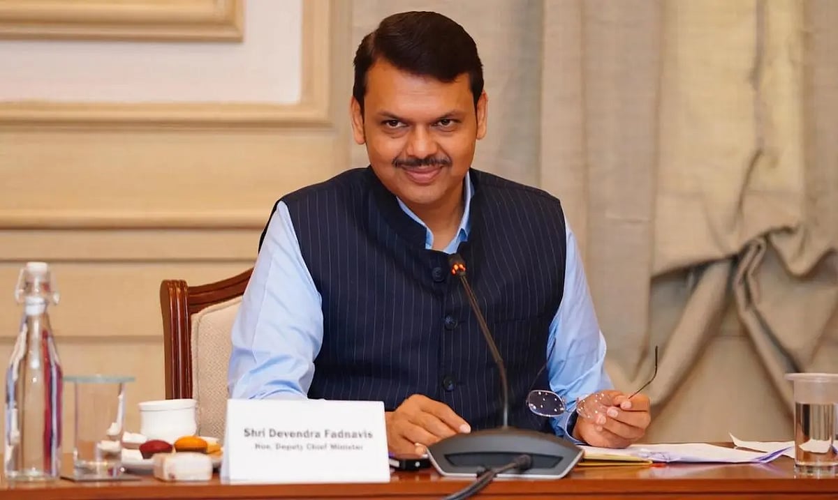 `2.5 ஆண்டுக்காலம் மேயர் பதவி வேண்டும்- ஹோட்டலில் கவுன்சிலர்கள்... பாஜக-விடம் பேரம் பேசும் ஷிண்டே!