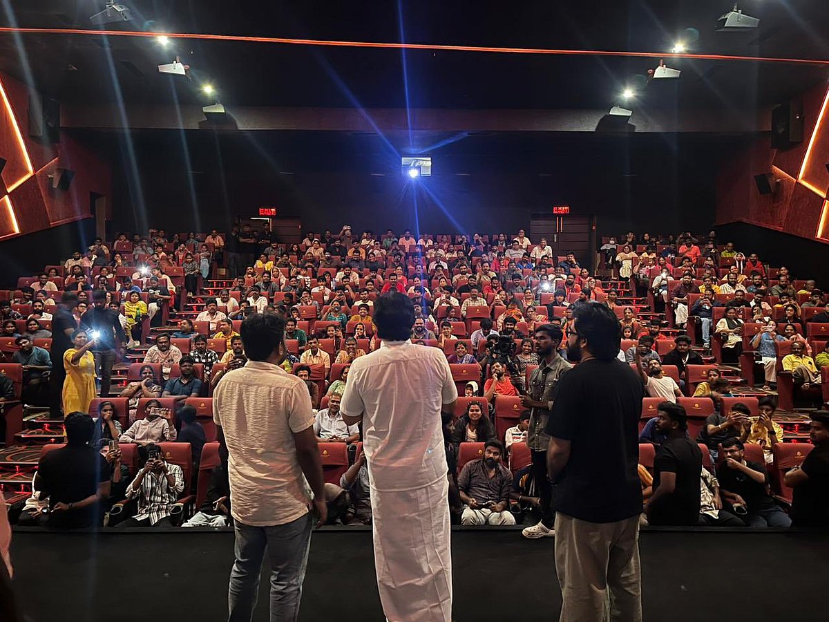 தலைவர் தம்பி தலைமையில்: ``கண்டிஷன்ஸ் ஃபாலோ பண்ணி படம் பாருங்க- ரசிகர்களின் அன்பால் நெகிழும் ஜீவா!