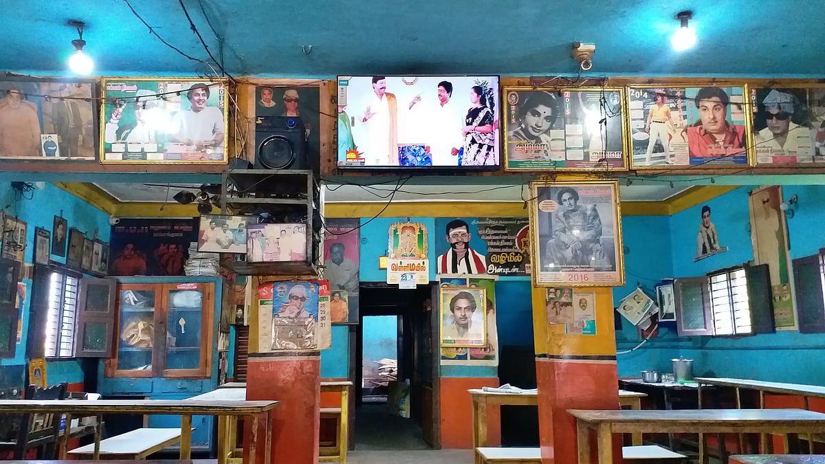 எம்ஜிஆர் பிறந்தநாளிலேயே உயிர்நீத்த தீவிர ரசிகர் - யார் இந்த `எம்ஜிஆர் இசக்கி?