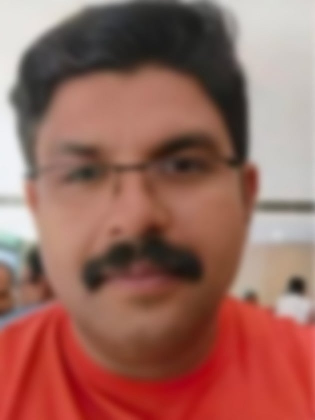 கேரளா: பேருந்தில் எடுத்த வீடியோ வெளியானதால் ஊழியர் தற்கொலை செய்த வழக்கு - இளம் பெண் கைது