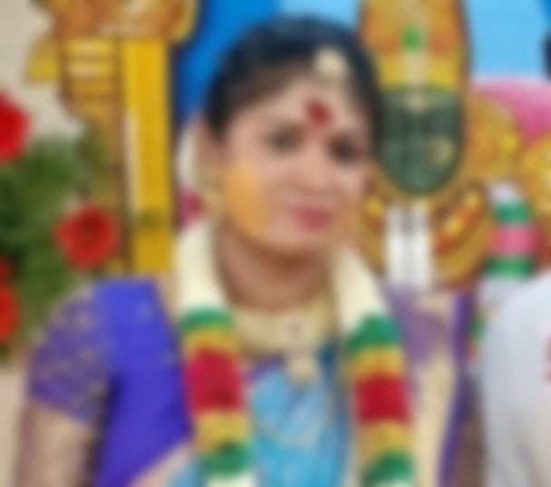 `பொண்டாட்டினு கூட பார்க்காம அசிங்கமா வீடியோ எடுத்து.!’ அதிர வைக்கும் வரதட்சனை புகார்; விபரீத முடிவு