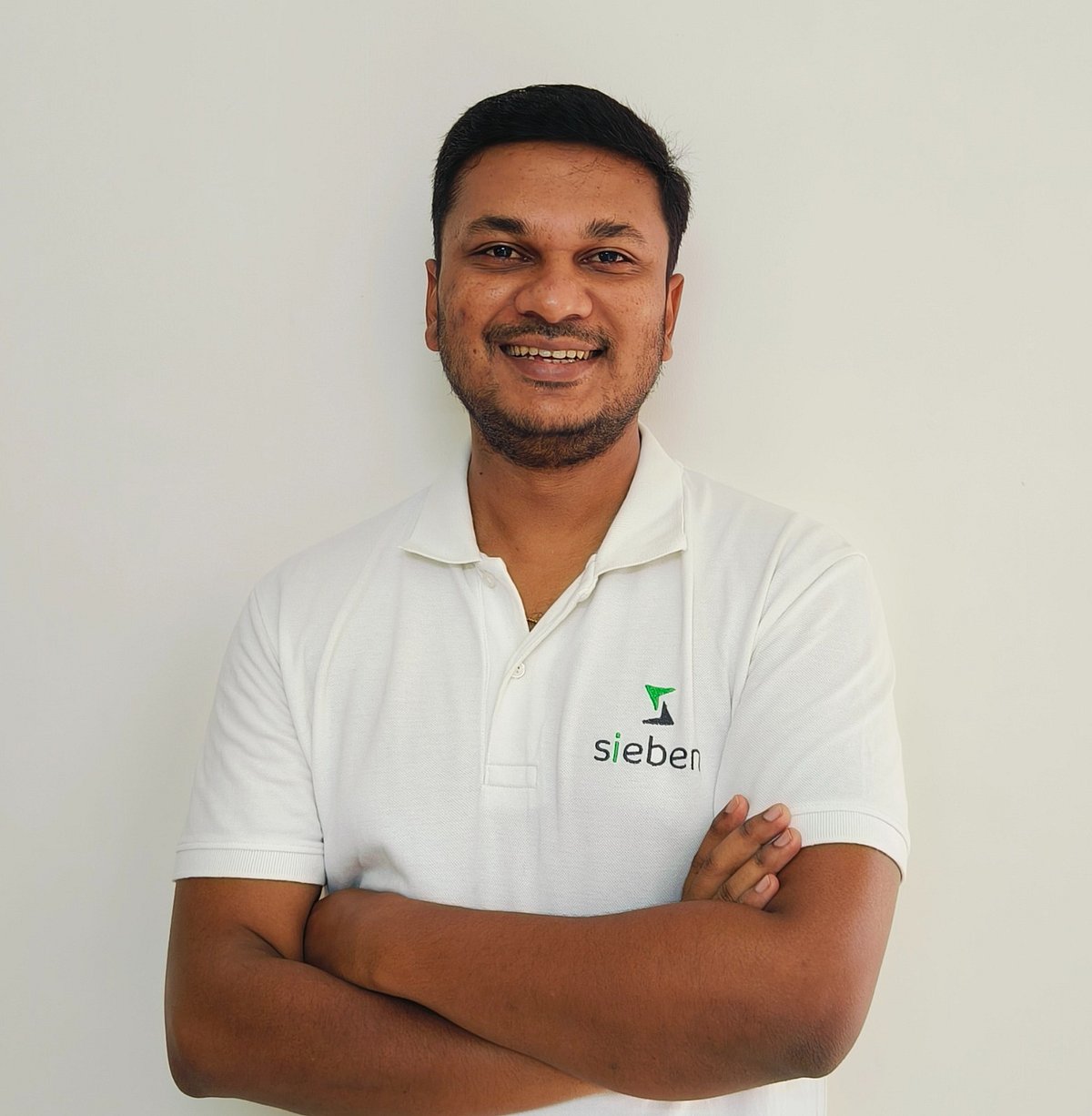 Sieben நிறுவனத்தின் நிறுவனர் தினேஷ்