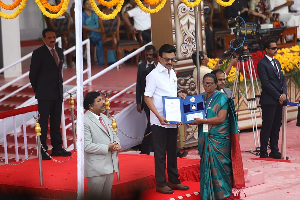 தமிழ்நாடு: குடியரசு தின விழா விருதுகள்