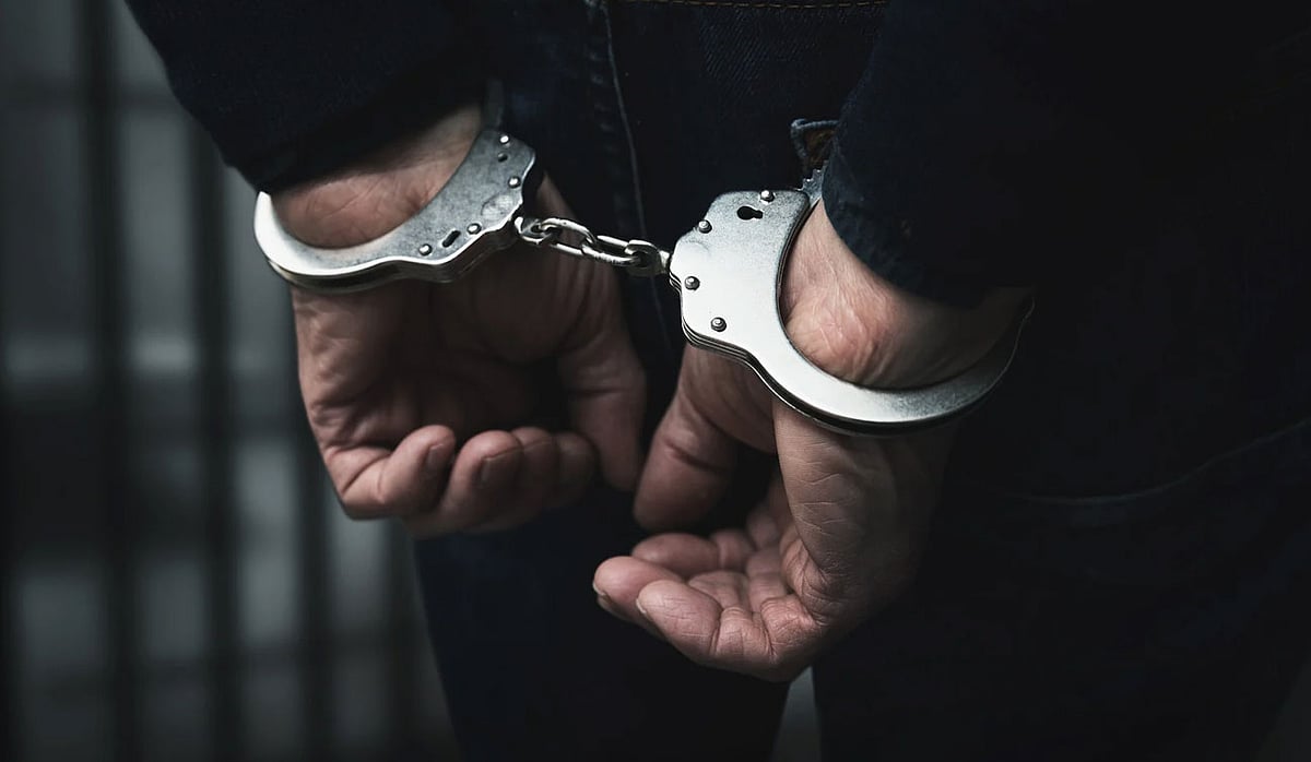 இங்கிலாந்து-தப்பிச்-செல்லும்-முயற்சி-தோல்வி:-மும்பையில்-சிக்கிய-மலேசியா-கிரிமினல்கள்!