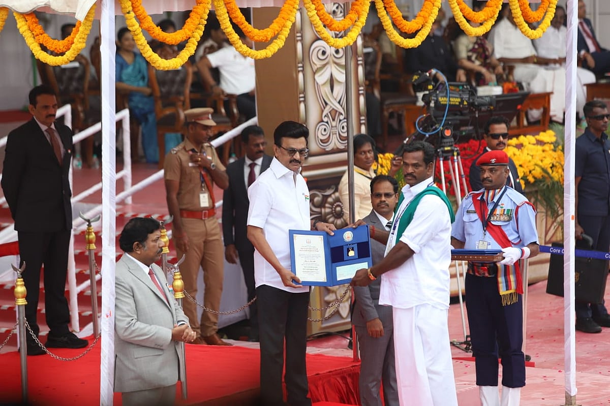 தமிழ்நாடு: குடியரசு தின விழா விருதுகள்