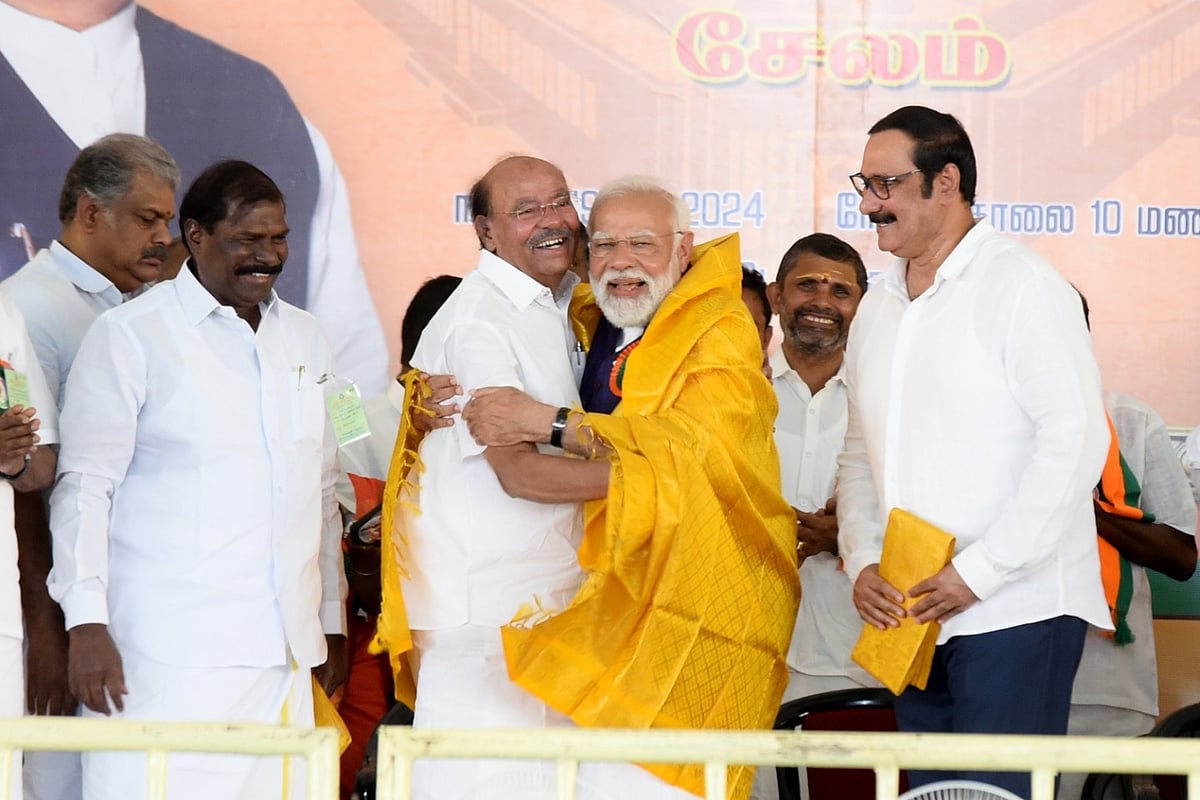 ராமதாஸ் - மோடி