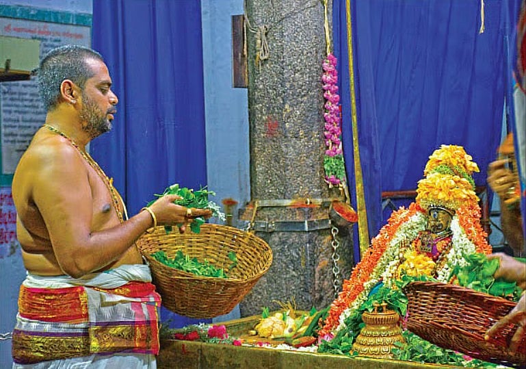 ஆதிகேசவபெருமாள் கோயில் வில்வார்ச்சனை 