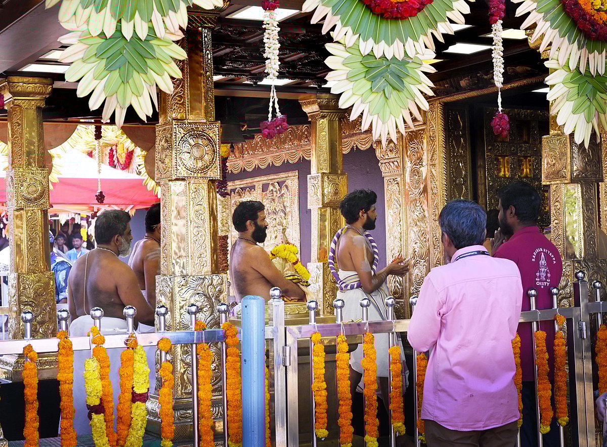 சபரிமலை-தங்கக்-கொள்ளை-வழக்கு:-சென்னையில்-நடிகர்-ஜெயராமிடம்-விசாரணை;-சாட்சியாக-மாற்ற-முடிவா?