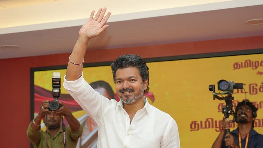 விஜய்: தலைவருக்கு பாஜக அழுத்தம் கொடுக்கிறது, ஏன்னா.! - தவெக அருண்ராஜ்