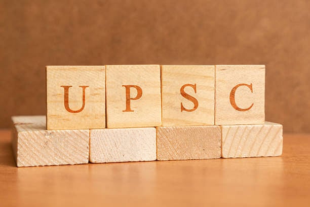 Career: குறைந்தபட்சமாக டிகிரி போதும்; UPSC-ல் போலீஸ் வேலை; எப்படி விண்ணப்பிக்கலாம்? முழு விவரம்