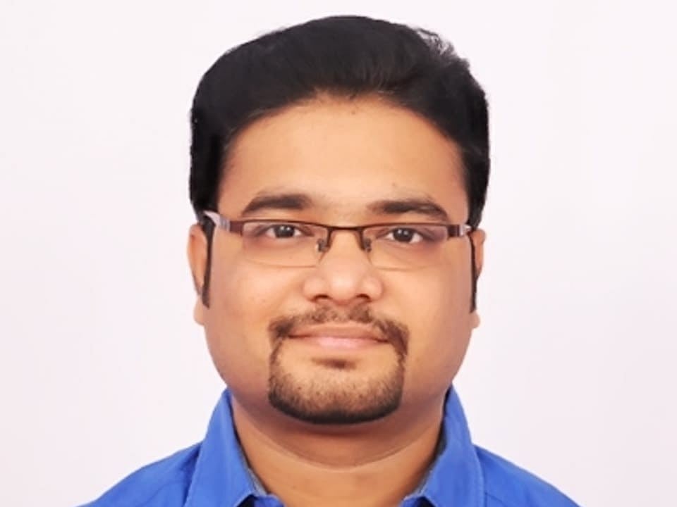 நாளை சூரிய கிரகணம் - கிரகண நேரத்தில் கர்ப்பிணிகள் வெளியே செல்லக் கூடாதா? - மருத்துவர் விளக்கம்!