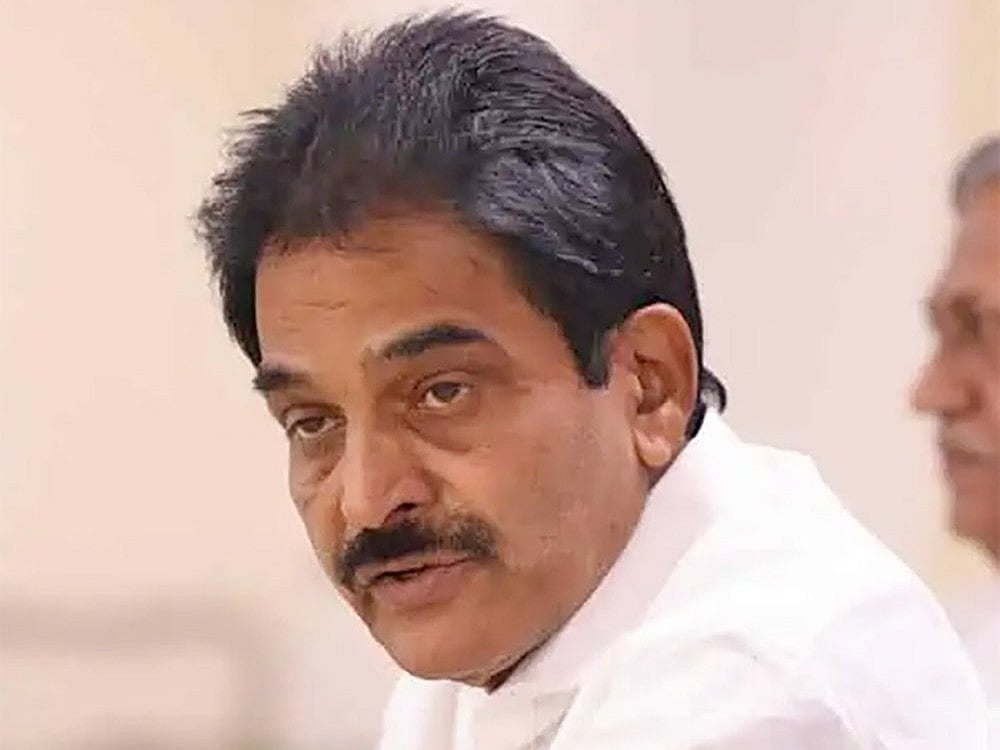 அந்த-போன்கால்-வரட்டும்!---காத்திருக்கும்-அறிவாலயம்