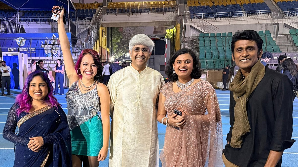 A.R.Rahman:-``ஒரே-ஒரு-ரீல்ஸ்ல-ஆரம்பிச்சது...---ஏ.ஆர்.ரஹ்மான்-கான்சர்ட்டில்-பாடியது-குறித்து-அலெக&#