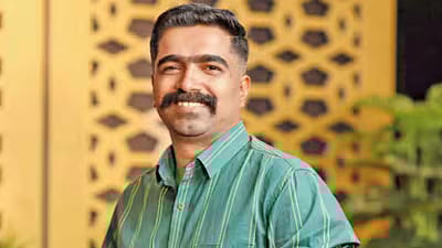 ரவி பஸ்ரூர்