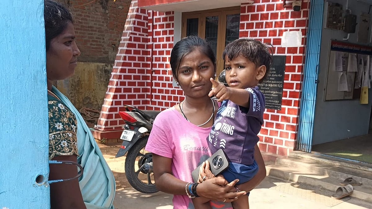 கூல்டிரிங்க்ஸ் குடிப்பது போல் வந்து குழந்தையை கடத்திச் சென்ற தம்பதி - 20 நிமிடங்களில் மீட்ட போலீஸார்