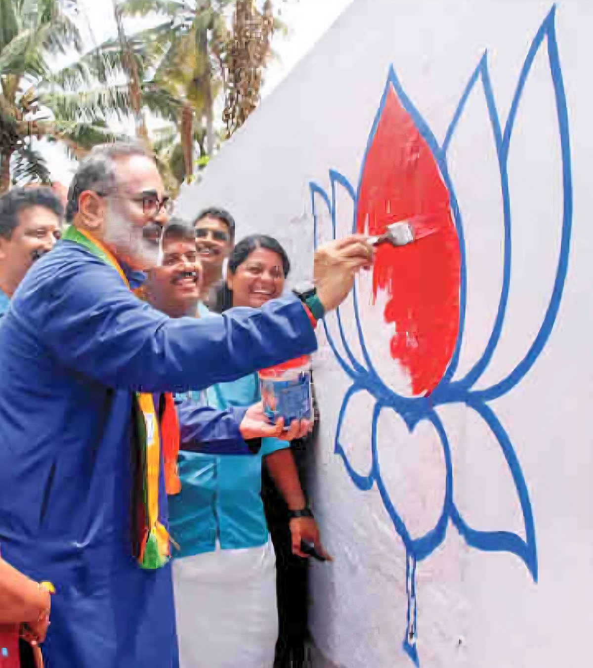 கேரளா:-பாஜக-மாநிலத்-தலைவரை-எதிர்த்து-களமிறங்கும்-சசிதரூர்;-விஐபி-தொகுதியாகும்-நேமம்;-பின்னணி-என்ன?