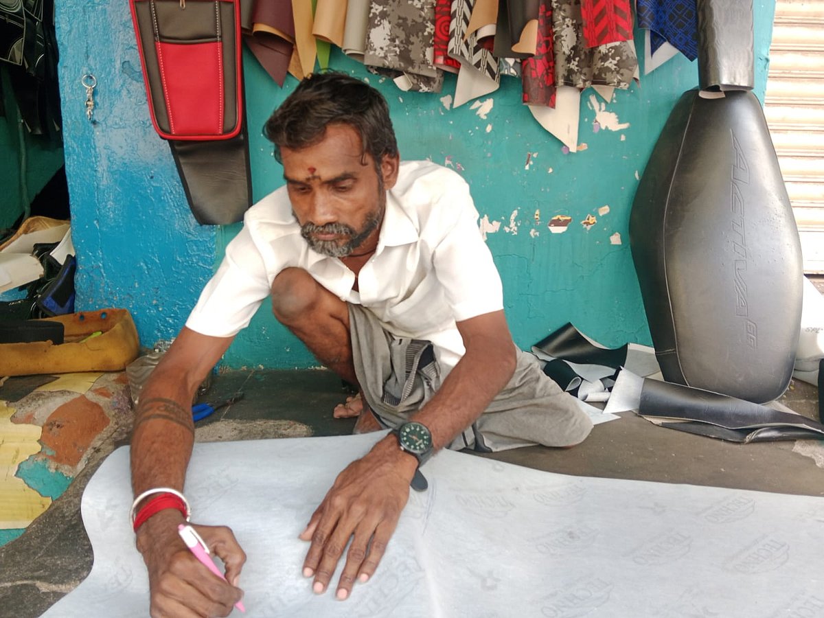 `அன்னைக்கு நானே நடந்த மாதிரி சந்தோஷப்பட்டேன்; ஒரு நாளைக்கு 1,500 ரூபா.! - நெகிழும் `நம்பிக்கை ராஜா