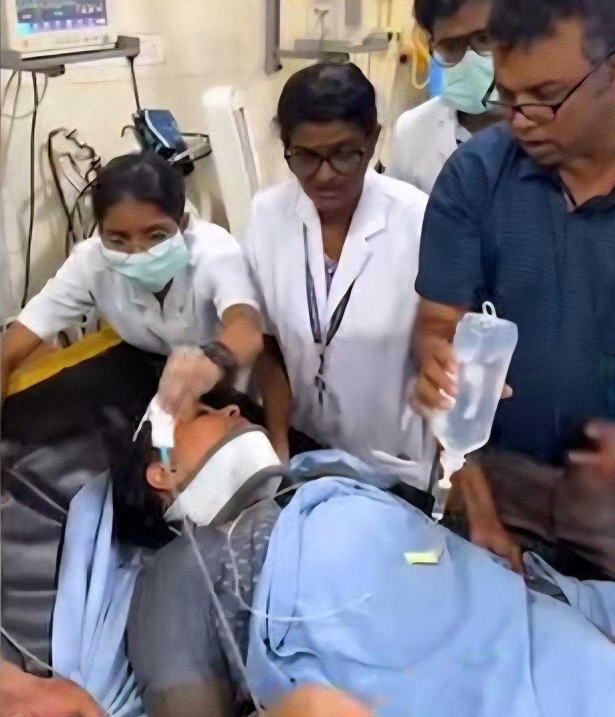 `அமைச்சர் வீணா ஜார்ஜ் மீது தாக்குதல் நடத்தியது கீழ்த்தர அரசியல் - காங்கிரஸுக்கு பினராயி கண்டனம்