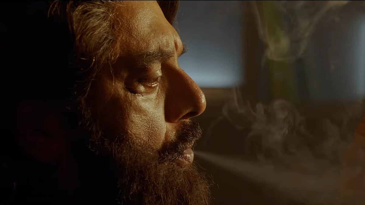 ஆழி விமர்சனம்: ஒற்றைப் படகில் நடக்கும் உயிர்ப் போராட்டம் - சாகசமாக ஈர்க்கிறதா?