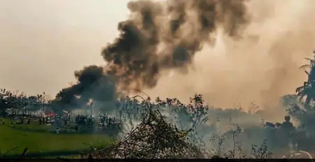 ஆந்திரா:-பட்டாசு-ஆலையில்-வெடி-விபத்து;-20-பேர்-உயிரிழந்த-சோகம்