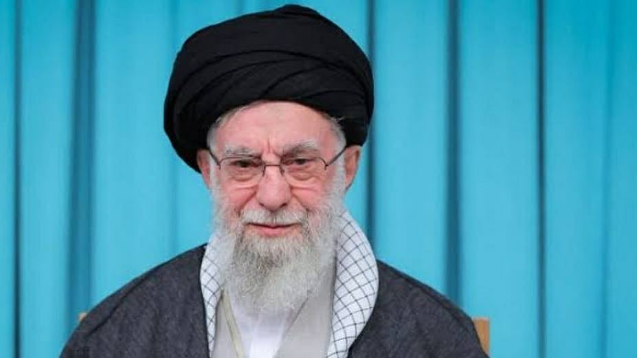 Iran:-மீண்டும்-ஈரான்-தலைமையைக்-குறிவைத்த-இஸ்ரேல்;-போர்-பதற்றம்-அதிகரிக்கிறதா?-என்ன-நடந்தது?