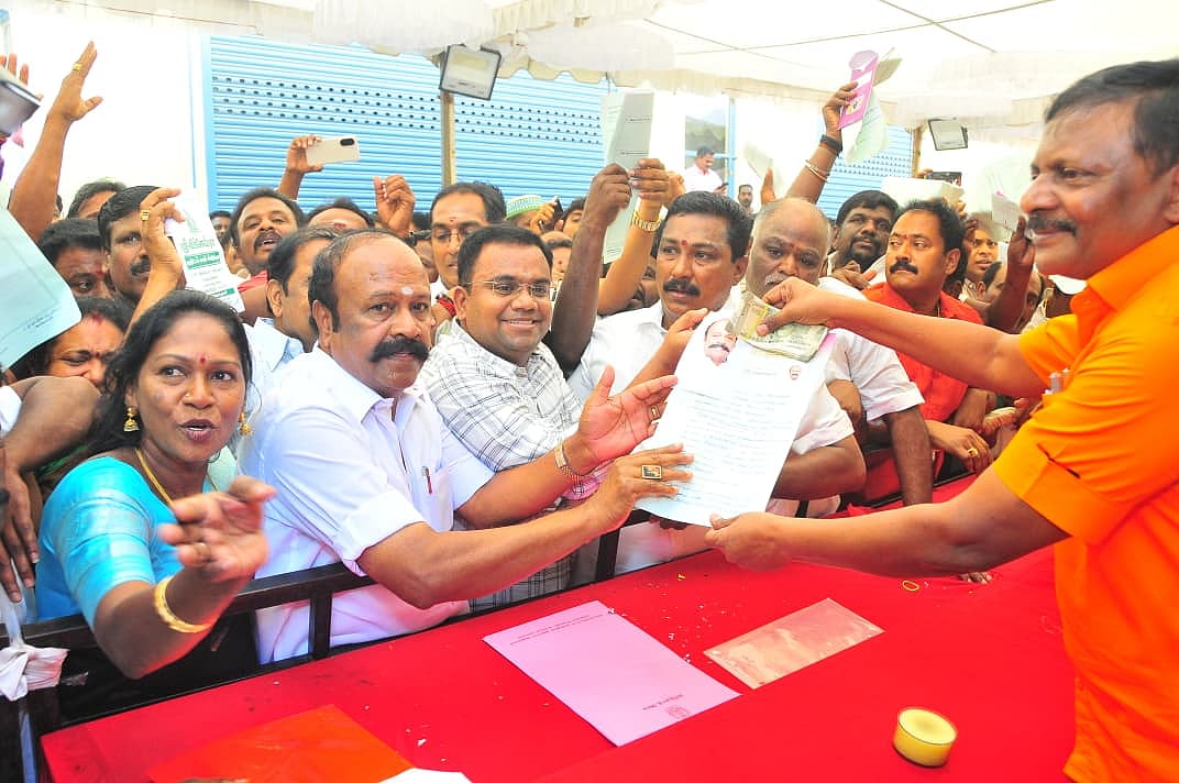 பெரியகருப்பன்