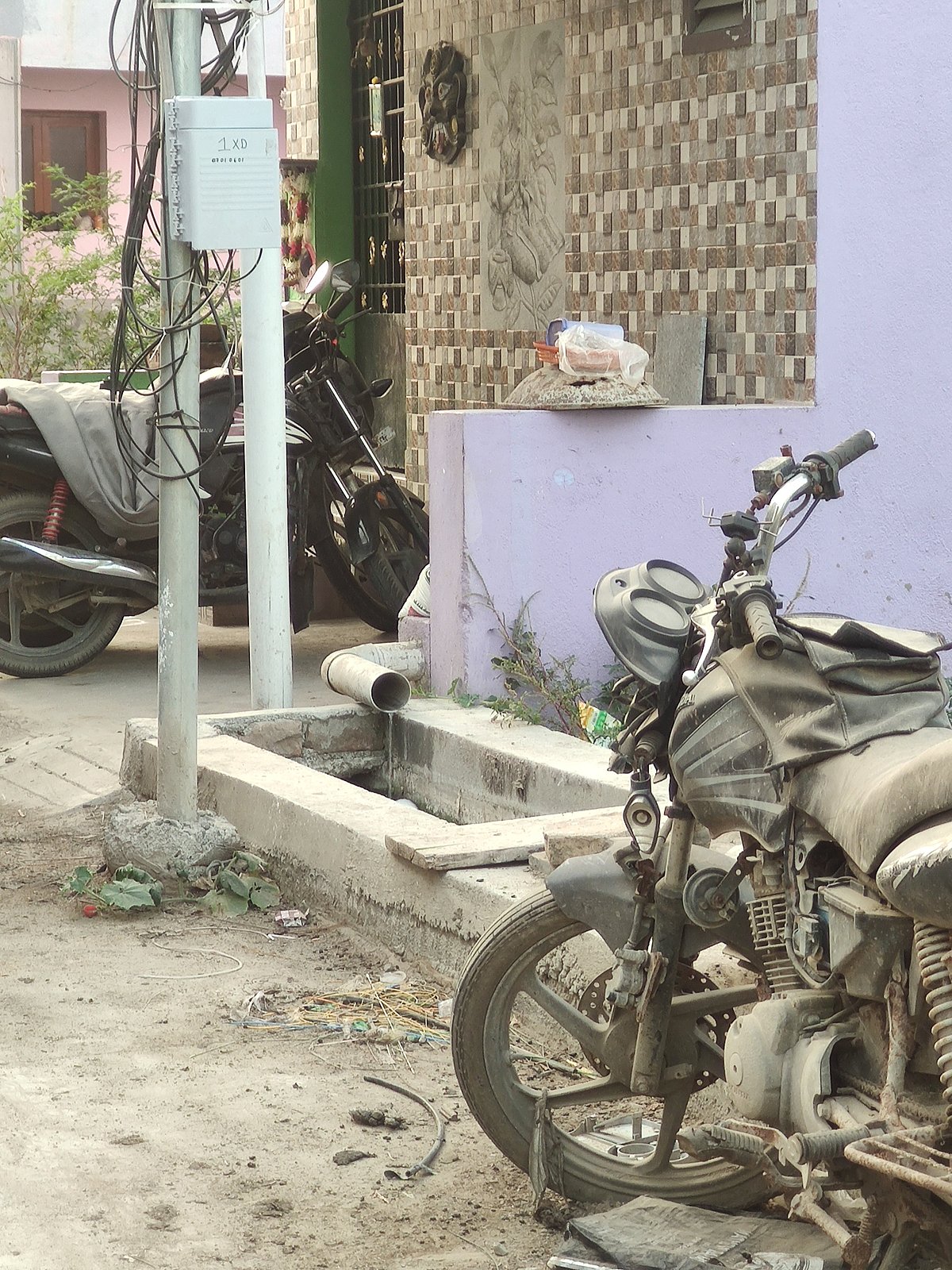 தண்டலம்:-தீராத-மழைநீர்-வடிகால்-பிரச்னை...-துரித-நடவடிக்கை-எடுப்பார்களா-அதிகாரிகள்?!