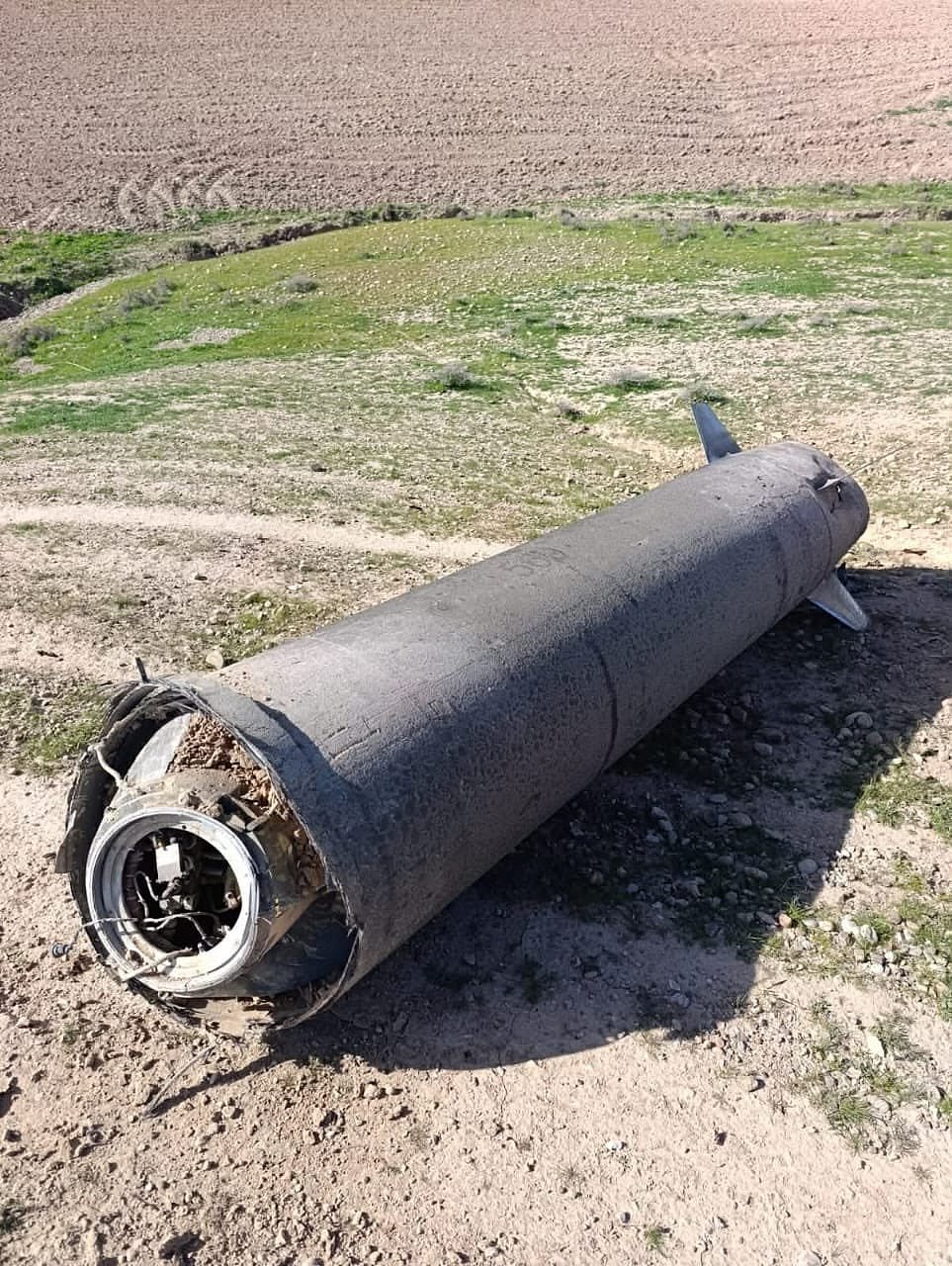 ஈரான்-தலைவர்-கமேனி-கொல்லப்பட்டதன்-பின்னணியில்-இஸ்ரேலின்-‘ப்ளூ-ஸ்பாரோ’-ஏவுகணை!---முழு-விவரம்!