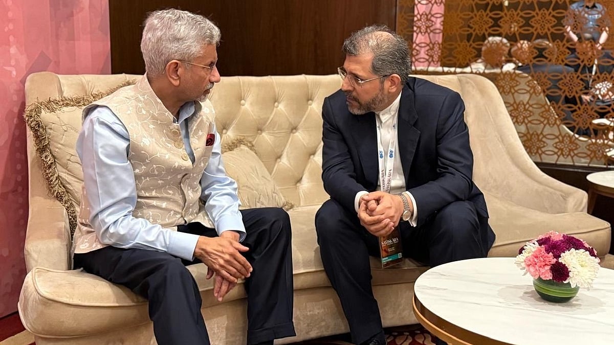 Iran - America: `நியூயார்க் மேயரையே நியமிக்க முடியாதவர் ட்ரம்ப் &ndash; டெல்லியில் ஈரான் அமைச்சர் காட்டம்