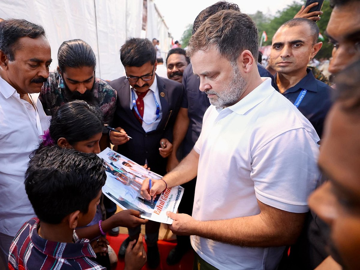 கார்ப்பரேட்-பார்ட்டி-ஆஃப்-இந்தியா--கேரள-கம்யூனிஸ்ட்-அரசை-கடுமையாக-விமர்சித்த-ராக