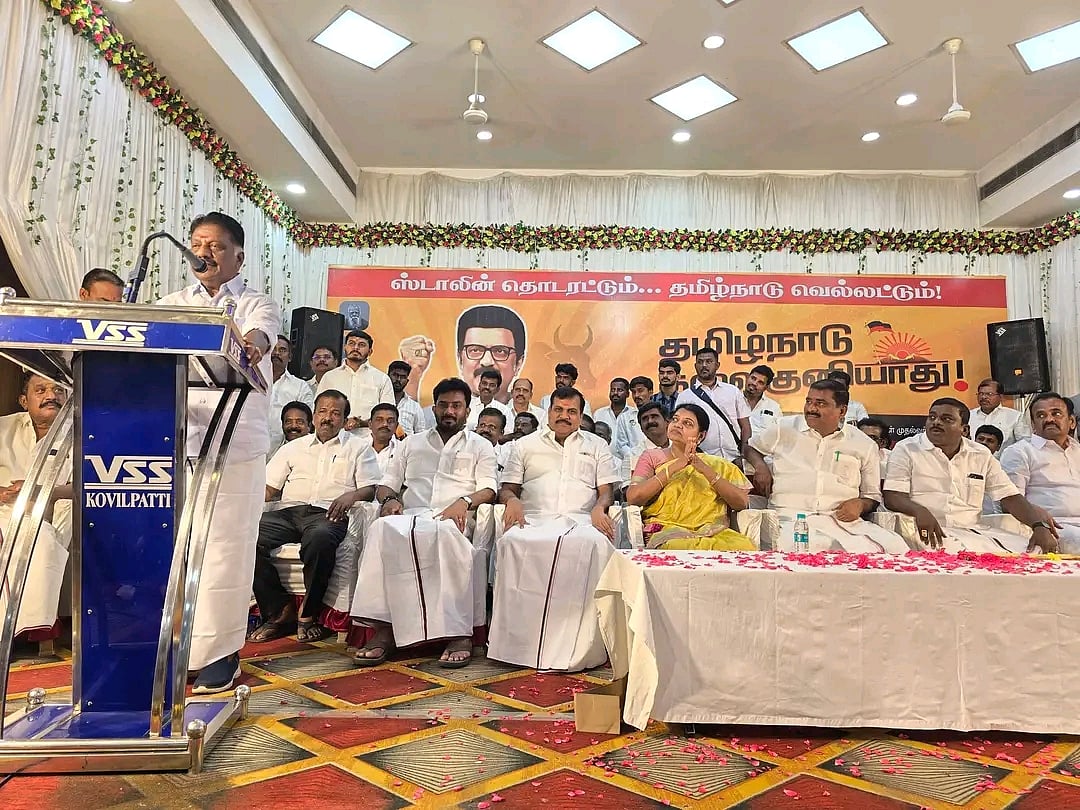 ``ஜெயலலிதா-கொண்டு-வந்த-திட்டங்களை-நிறுத்தியவர்தான்-எடப்பாடி-பழனிசாமி!”---அடித்து-ஆடும்-பன்னீர்!