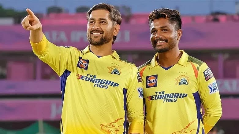 சஞ்சு சாம்சன் - தோனி