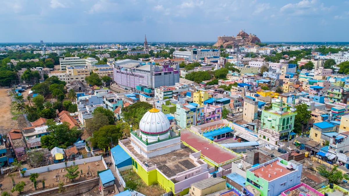 மல்லுக்கட்டும்-கழகங்கள்;-விஜய்-குறிவைக்கும்-தொகுதியில்.!---திருச்சி-மாவட்ட-நிலவரம்-|-முந்துவது-யார்?