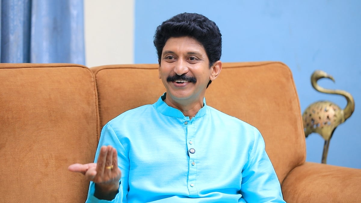 Vijay: அப்போ விஜய் - லைலா வச்சு ரெண்டு சாங் ஷூட் பண்ணிட்டோம் - போராளி திலீபன் பேட்டி