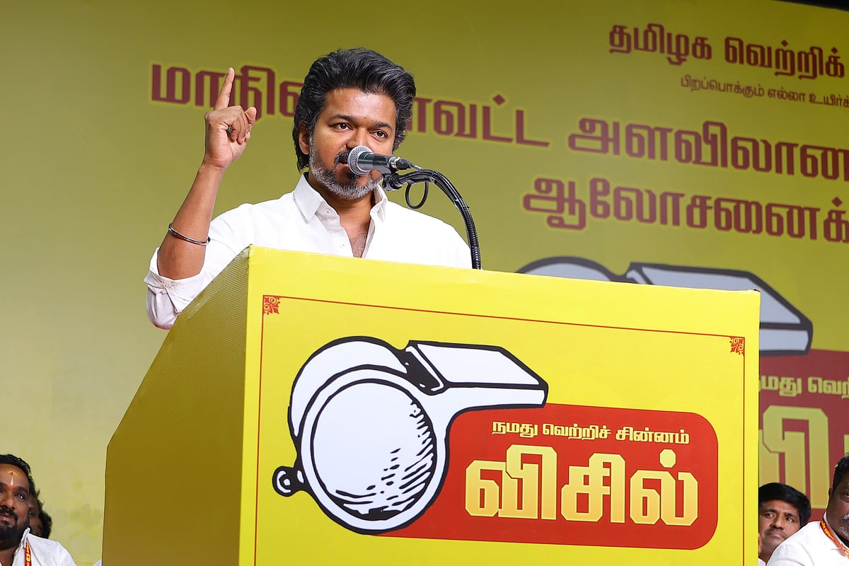 சேகர்-பாபு-தொகுதியில்-ரஜினி-ரசிகரை-களமிறக்கும்-விஜய்?---பின்னணி-என்ன?