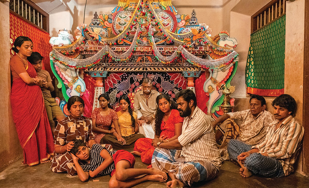 நீளிரா விமர்சனம்: போர் குறித்த முக்கியமான அரசியல் படைப்பு - இது பதைபதைக்க வைக்கும் ஈழத்து சினிமா!