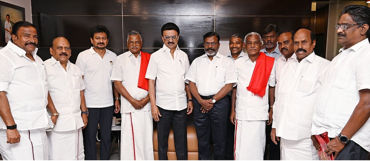 முதல்வரை சந்தித்த திருமாவளவன், கம்யூனிஸ்ட் தலைவர்கள்