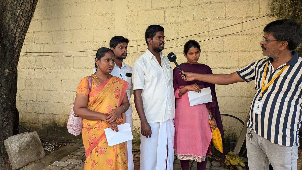 ரூ1.25 லட்சத்துக்கு குடும்பத்துக்கே விருப்ப மனு வாங்குனேன்! - அறிவாலயத்தை வியக்க வைத்த உடன்பிறப்பு