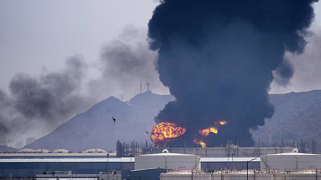 திடீர்-`மர்ம-ட்ரோன்களால்-பரபரப்பு:-வாஷிங்டன்-ராணுவ-தளம்-மீதும்-ஈரான்-தாக்குதல்-நடĪ