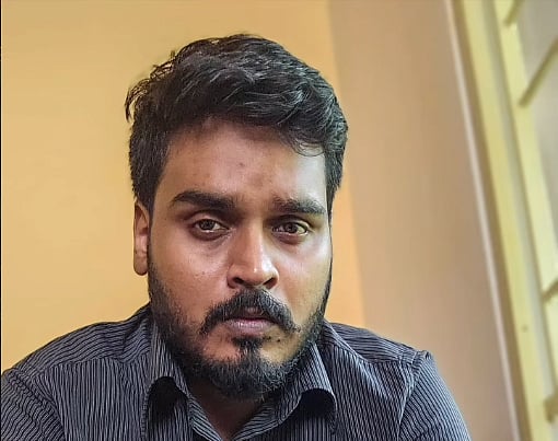 பாலியல்-குற்றச்சாட்டு:--கம்யூனிஸ்ட்-கட்சியின்-முன்னாள்-நிர்வாகி-மதூர்-சத்யா-கைது!