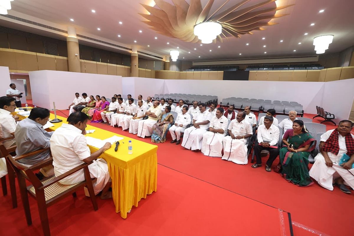 தஞ்சாவூர் தொகுதிக்கு நேர்காணல் நடத்தும் ஸ்டாலின்